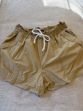 Banana Republic Khaki Drawstring Athletic Shorts